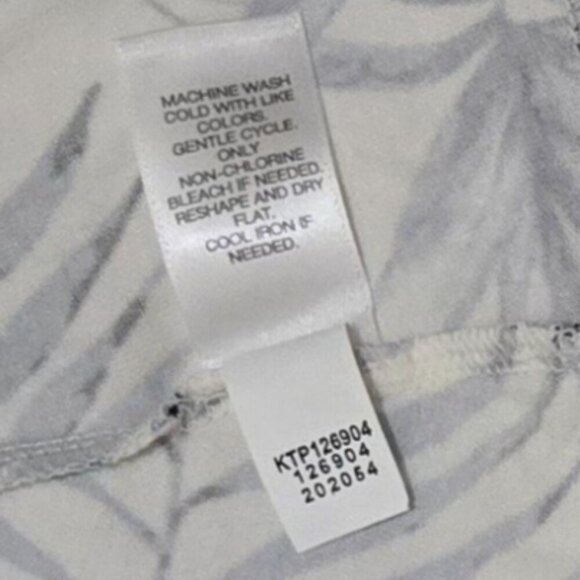 J. Jill Wearever Tropical Frond Print Tunic Top Rayon Blend 2X Packable - Picture 3 of 13